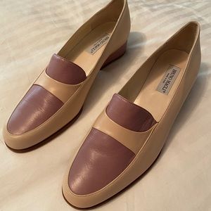 Bruno Magli Italian loafers never worn Lilac cream